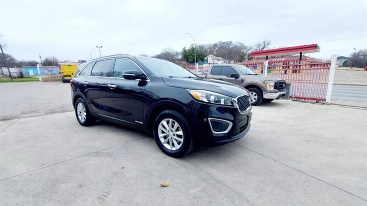 $8990 : 2018 Sorento EX V6 image 4