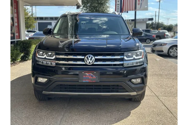 $18999 : 2018 Atlas V6 SE image 5
