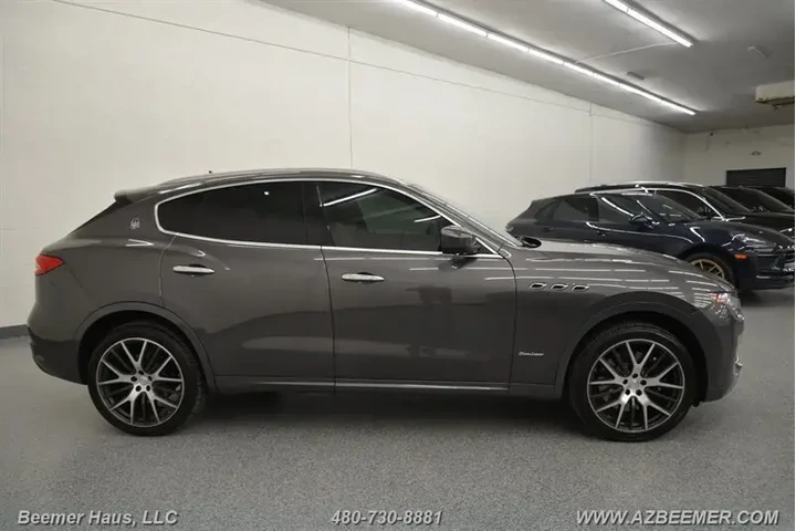 $25998 : Maserati Levante 2018 AWD S image 7