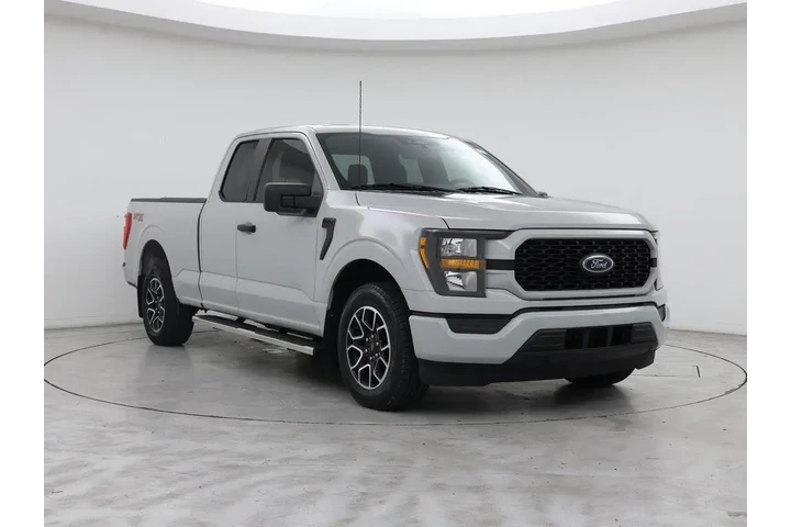 $32998 : Ford F-150 2023 4x2 XL 4dr S image 1