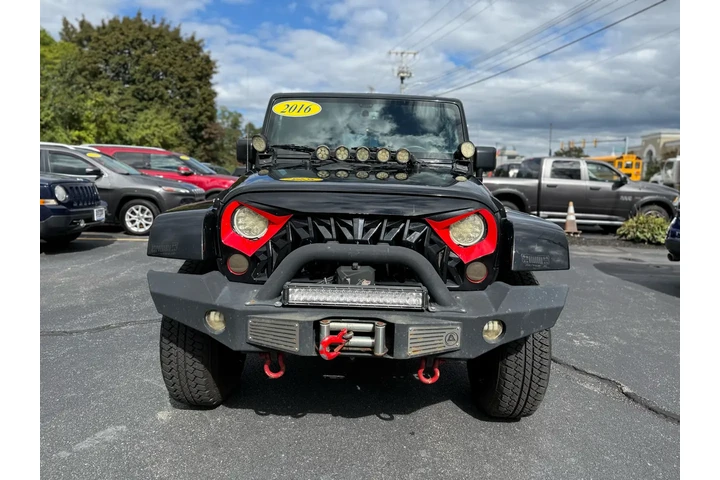 $21999 : 2016 Wrangler Unlimited SAHARA image 2
