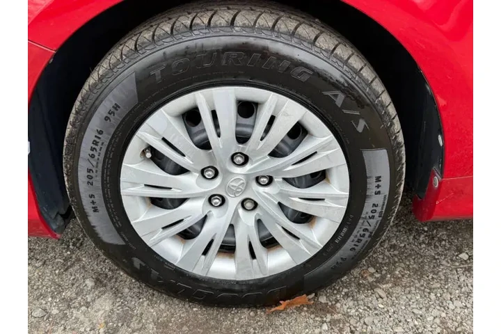 $11990 : 2014 Camry image 9