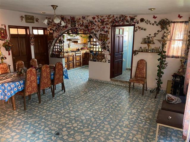 $2100000 : Contepec, casa c/jardín 1036m2 image 1