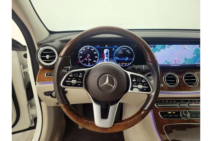 $24998 : Mercedes-Benz E-Class 2020 E image 10