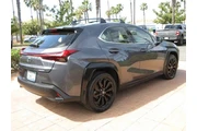 $21920 : Lexus UX 200 2022 4dr Crosso thumbnail