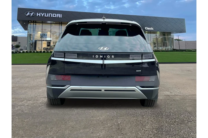 $26500 : Hyundai IONIQ 5 2024 AWD SEL image 6