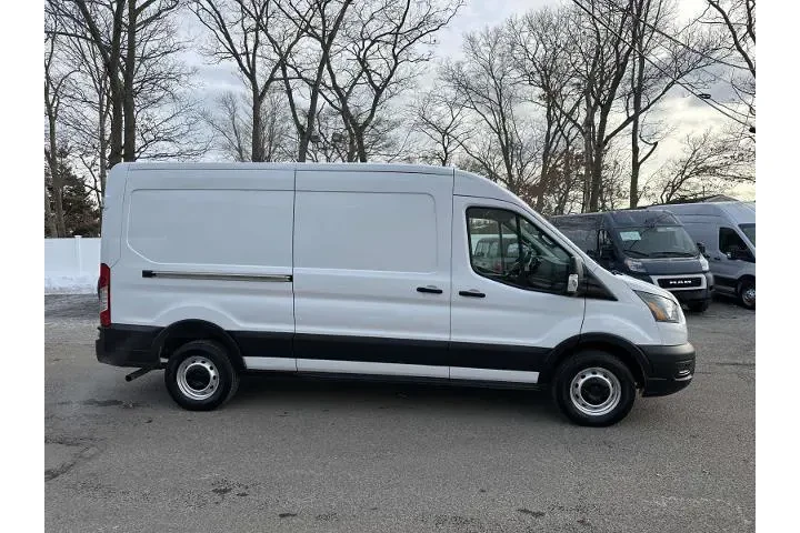$29895 : Ford Transit 2021 250 3dr SW image 5