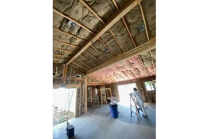 CONSTRUCCIÓN Y REMODELACIÓN image 3