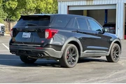 $34249 : Ford Explorer 2021 AWD ST 4d thumbnail