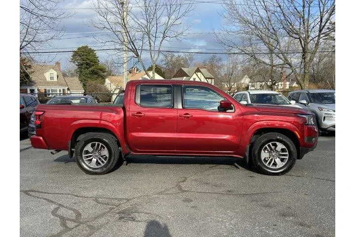 $29808 : Nissan Frontier 2025 4x2 SV image 3