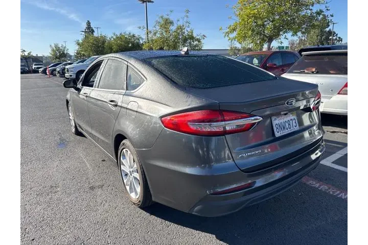 $13900 : Ford Fusion 2020 SE 4dr Seda image 2