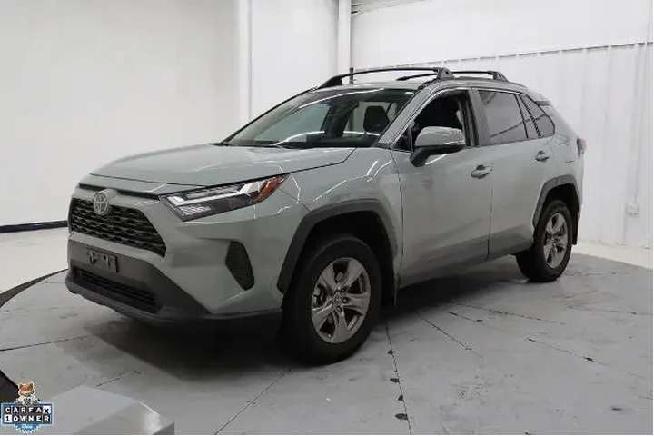 $26995 : Toyota RAV4 2023 XLE 4dr SUV image 8