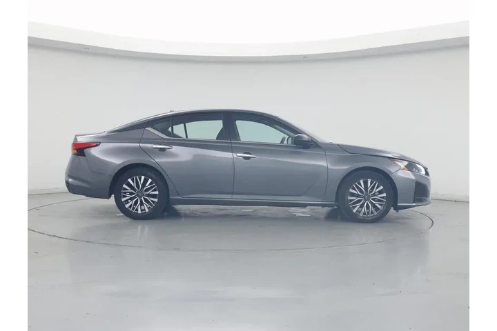 $23998 : Nissan Altima 2025 2.5 SV 4d image 7