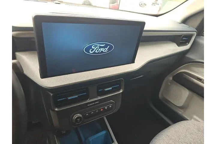 $34983 : Ford Maverick 2025 AWD XLT 4 image 5