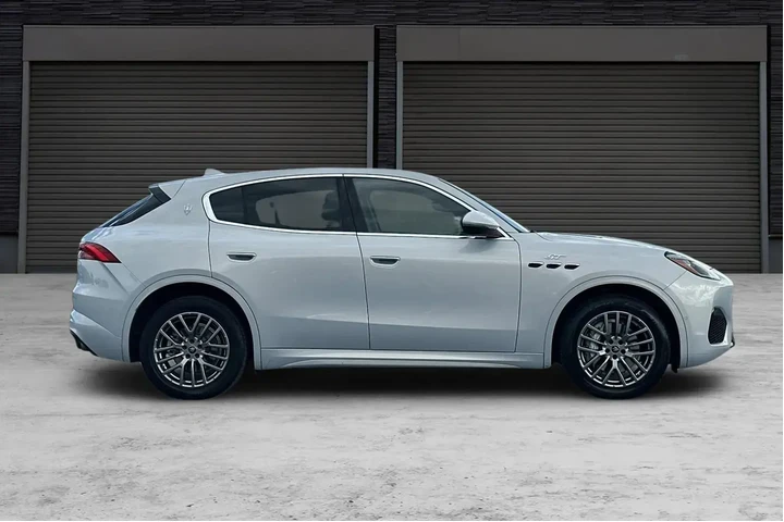 $31991 : Maserati Grecale 2024 AWD GT image 3