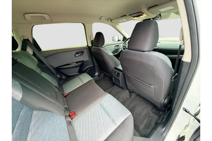 $18888 : Nissan Rogue 2023 SV 4dr Cro image 10