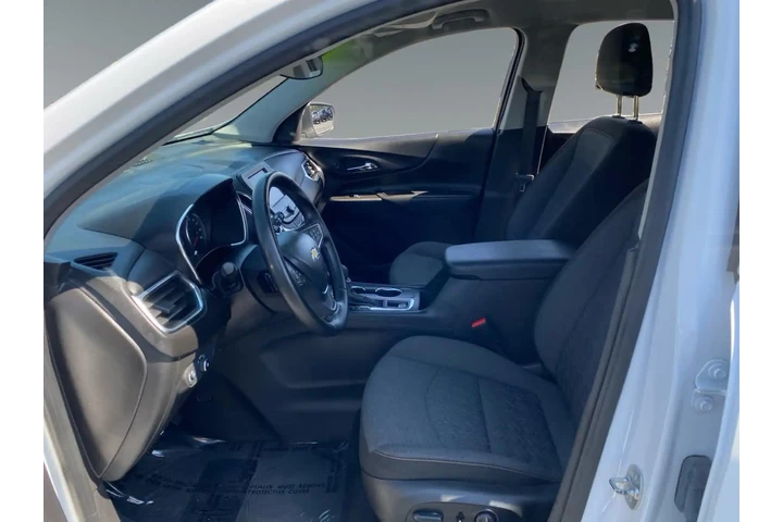$26006 : Chevrolet Equinox 2024 LT 4d image 9