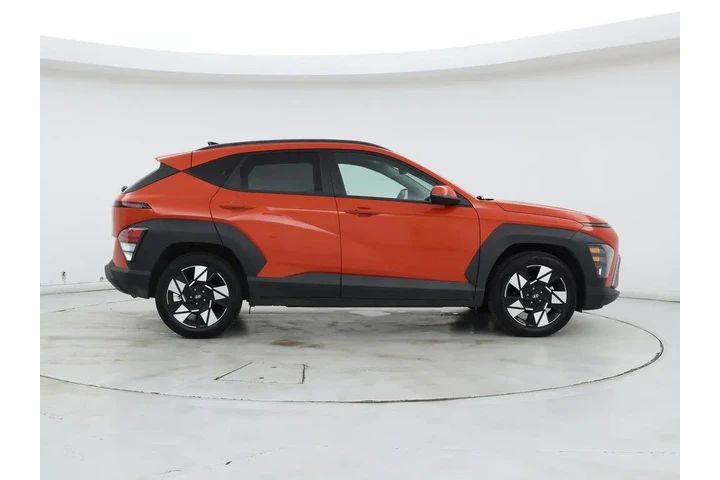$22998 : Hyundai KONA 2025 SEL 4dr Cr image 7