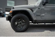 $32987 : Jeep Gladiator 2021 4x4 Spor thumbnail