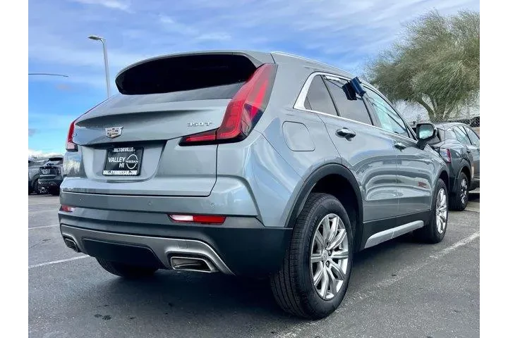 $21777 : Cadillac XT4 2023 Premium Lu image 3