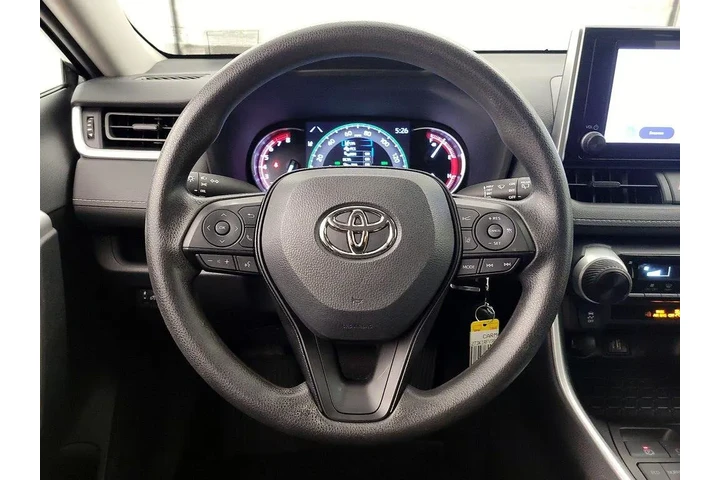 $30998 : Toyota RAV4 2024 LE 4dr SUV image 10