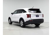$23998 : Kia Sorento 2023 LX 4dr SUV thumbnail