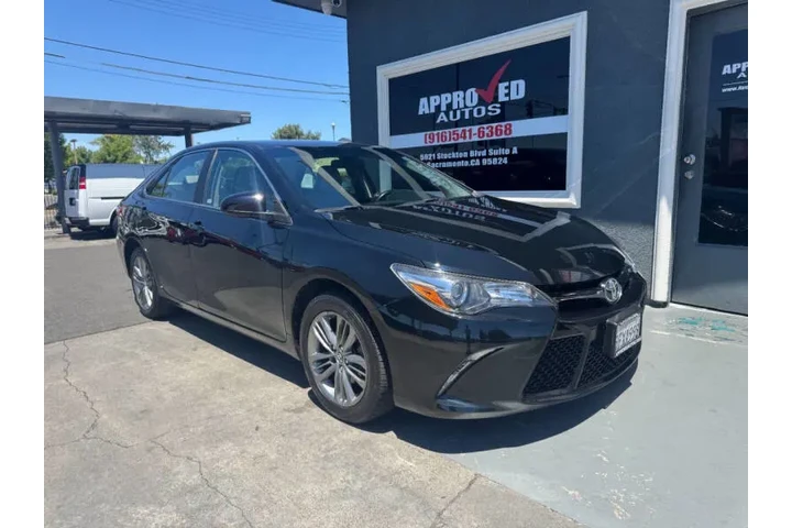 $16998 : 2017 Camry SE image 2