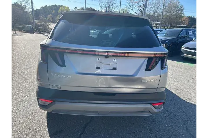 $33588 : Hyundai TUCSON Hybrid 2025 A image 4