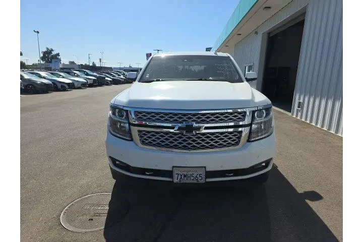 $21900 : Chevrolet Tahoe 2017 4x2 LT image 2