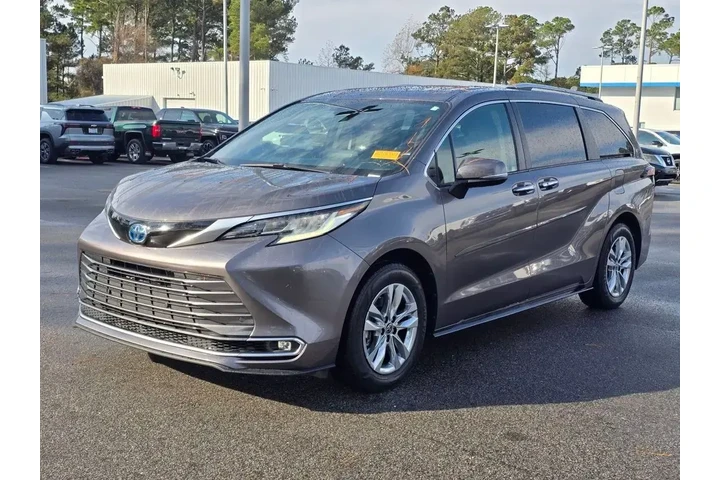 $34991 : Toyota Sienna 2022 Limited 7 image 7