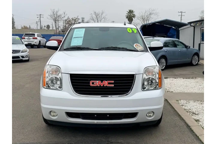 $11995 : 2009 GMC Yukon XL image 2