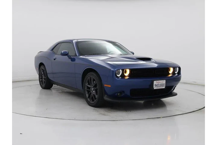 $31998 : Dodge Challenger 2022 AWD GT image 1