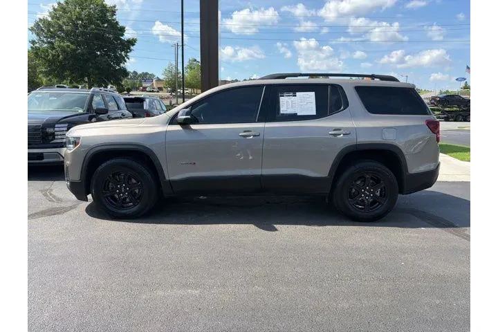 $27223 : GMC Acadia 2022 4x4 AT4 4dr image 8