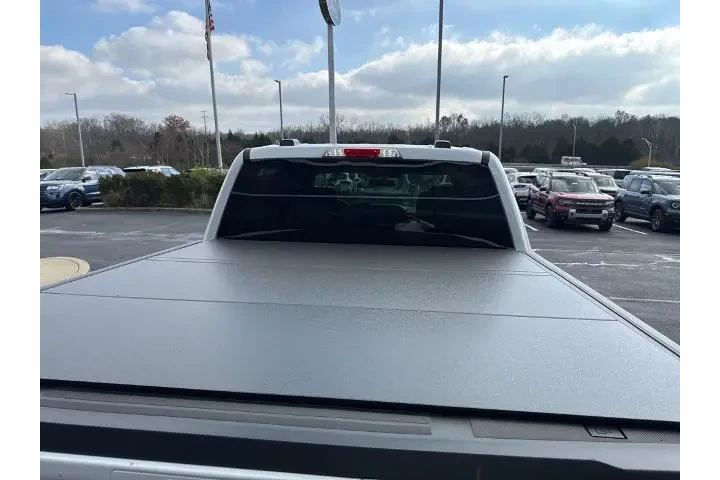 $37970 : Ford F-150 2021 4x4 XLT 4dr image 5