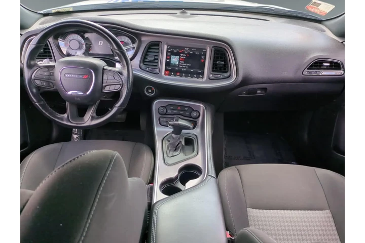 $34000 : Dodge Challenger 2019 image 10