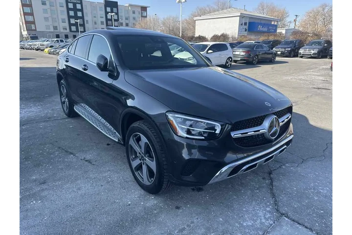$34495 : 2021 GLC 300 4MATIC Coupe image 5