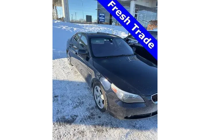 $11998 : BMW 5 Series 2007 AWD 530xi image 3