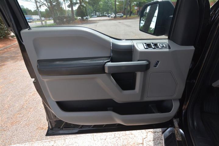 2016 F-150 XLT image 9