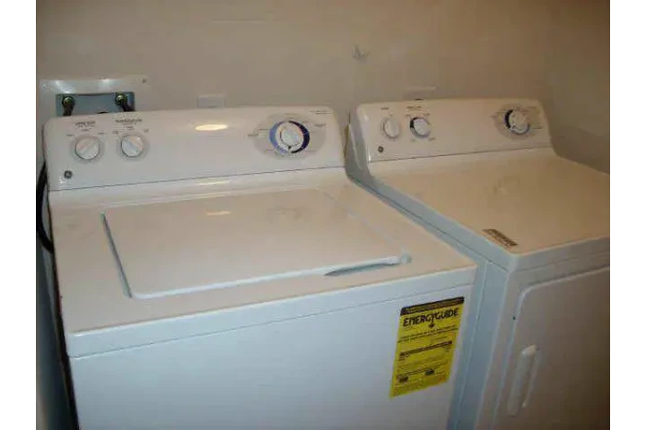 $600 : cuarto en katy image 2