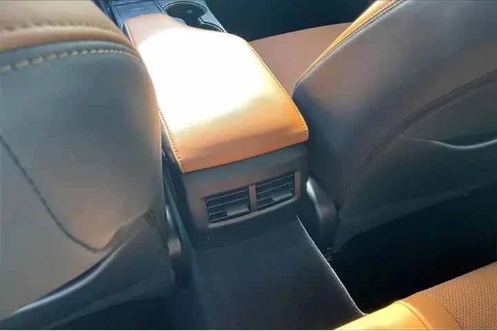 $38991 : Lexus IS 350 2023 F SPORT De image 10