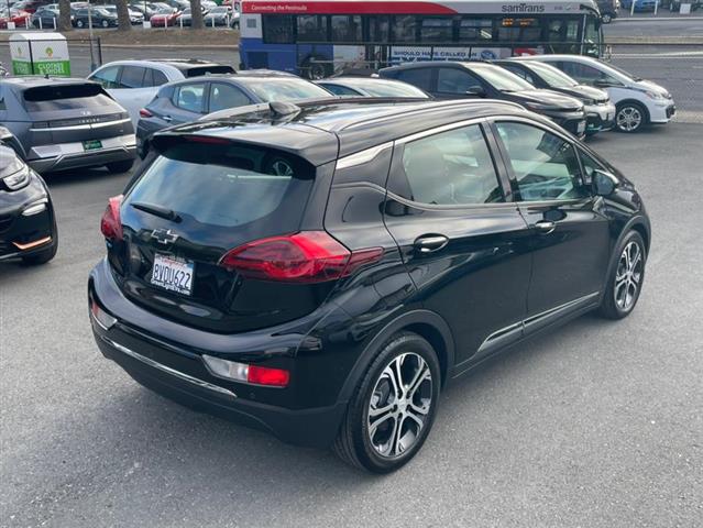 $22300 : Used 2021 Bolt EV Premier for image 6