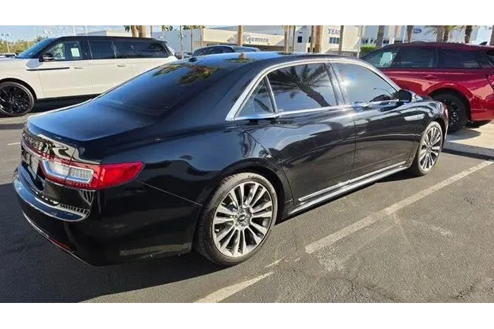 $18522 : Lincoln Continental 2017 Res image 3