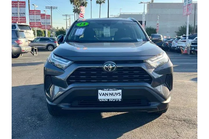 $26995 : Toyota RAV4 2023 XLE 4dr SUV image 9