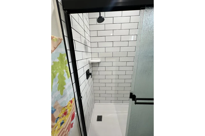 $900 : RENTO CUARTO Y BAÑO image 7