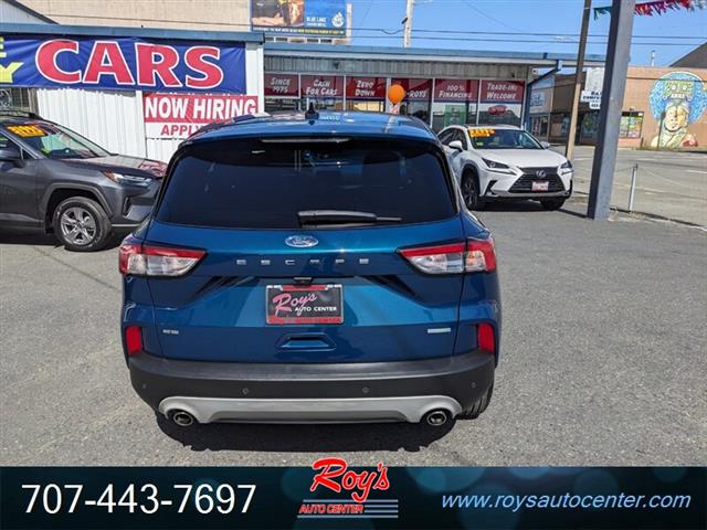 $15995 : 2020 Escape SE SUV image 7