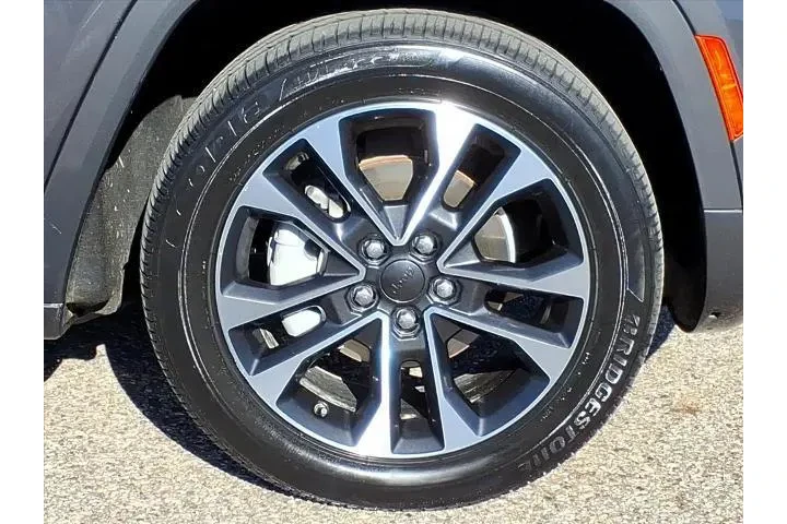 $33797 : Jeep Grand Cherokee 2022 4x4 image 10