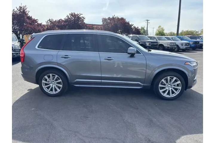 $17988 : 2016 XC90 T6 Inscription image 10