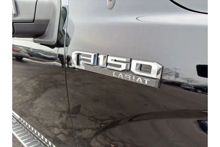 $31995 : Ford F-150 2018 4x4 Lariat 4 image 3