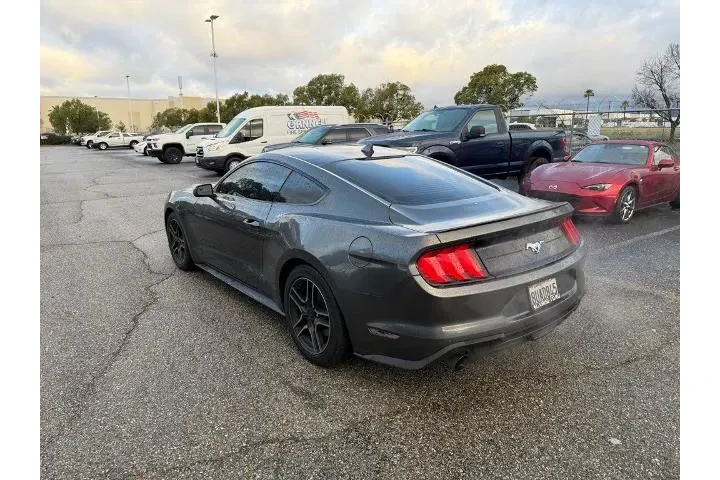 $14400 : Ford Mustang 2020 EcoBoost 2 image 4
