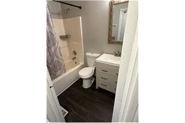 $1795 : Rental property with 3 bedro image 9